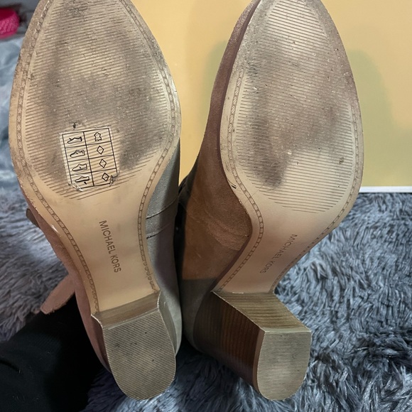 MK Booties - Picture 4 of 7